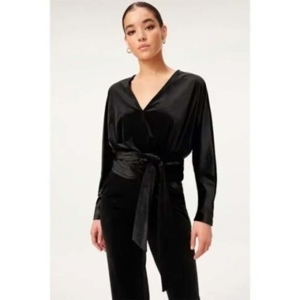 Good American Black Velvet V-Neck Long Sleeve Wrap Top Size 0/XS